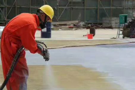 南京彩色路面喷涂是一种为路面